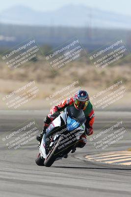 media/Nov-30-2025-TrackXperience (Sun) [[c0061d280f]]/3-Level 1/Session 4 (Turn 11)/